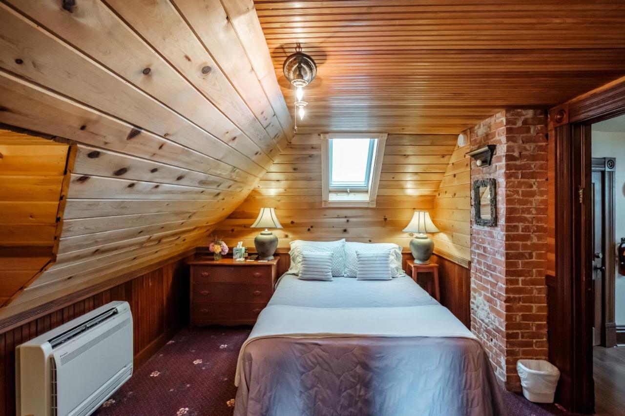 Mamere'S Guest House Monmouth Exteriér fotografie
